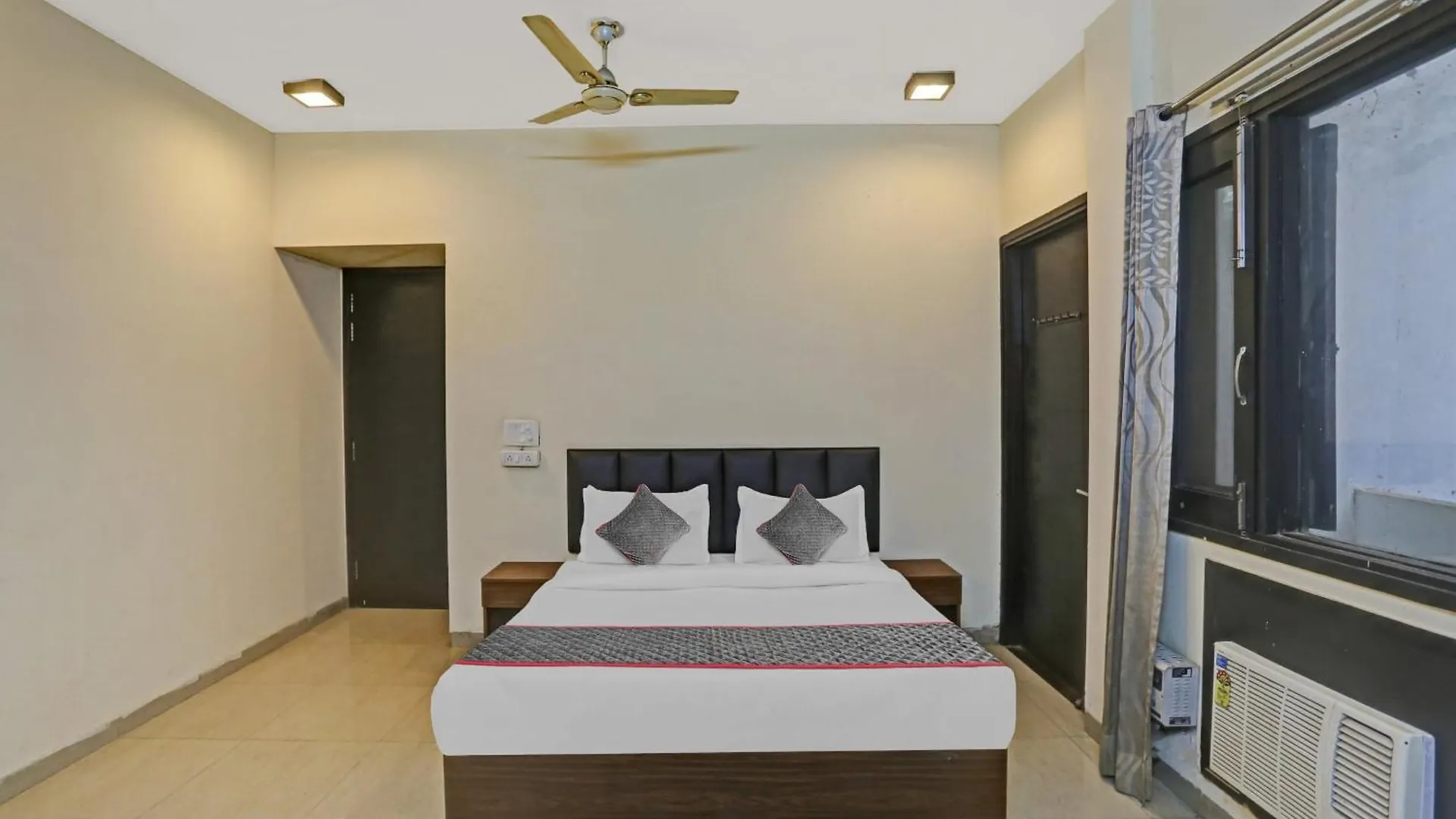Hotel O Global Luxury Stays Gurgáon 3*,