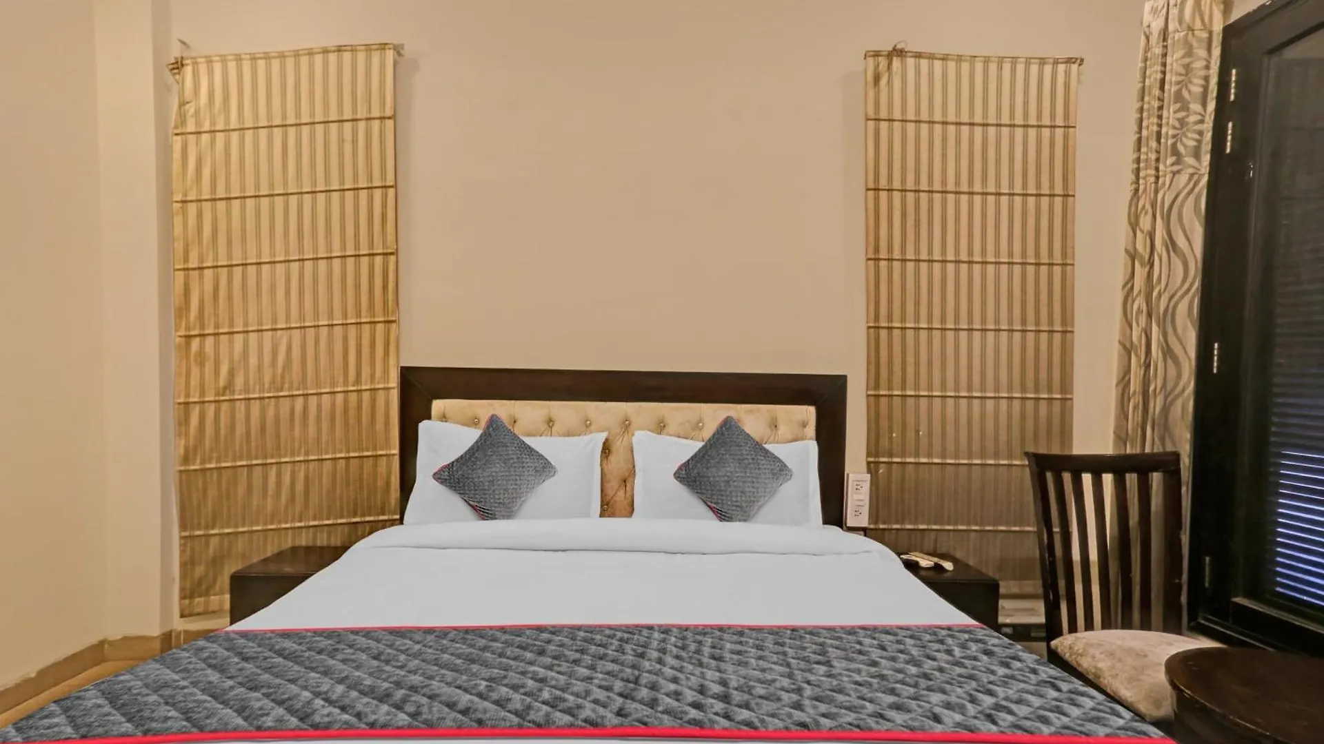 גורגאון Hotel O Global Luxury Stays