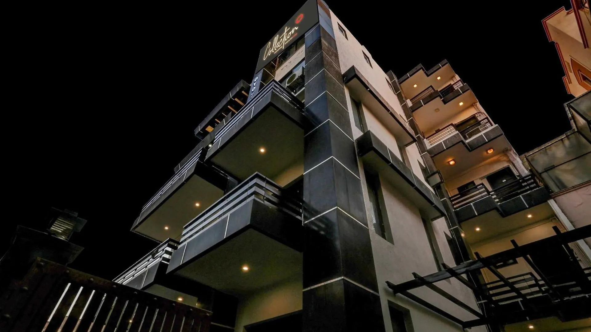 ***  גורגאון Hotel O Global Luxury Stays הודו