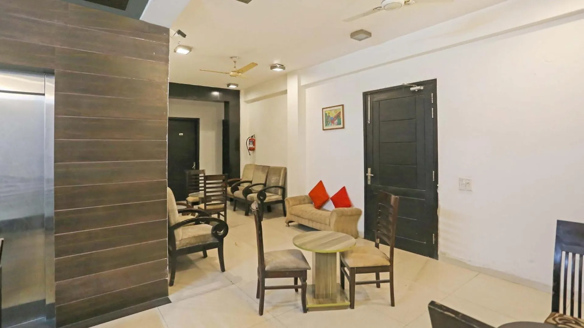גורגאון Hotel O Global Luxury Stays